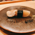 木挽町 とも樹 - 平貝のにぎり