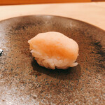 木挽町 とも樹 - 海老のすり身の甘味風にぎり