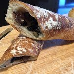 パン・デ・フィロゾフ - 黒豆と大納言かのこ