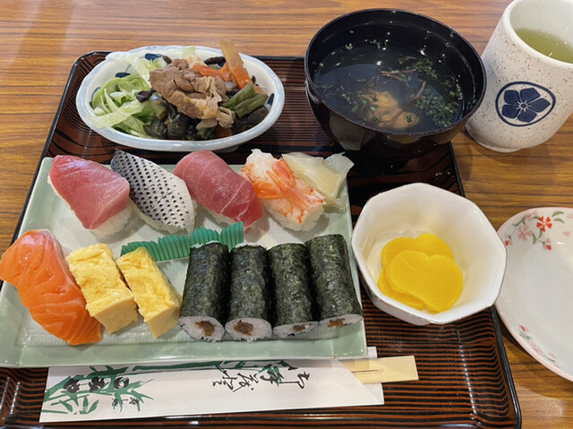 こみや寿司（こみやずし） - 仙北町（寿司）の写真