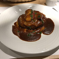 SATSUKI  - ハンバーグです　アップルとパインが乗ってます