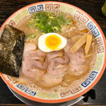 久留米 大砲ラーメン 天神今泉店 - 