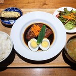 ローカル食堂 ランブロワーズ - 豚の角煮定食　1370円