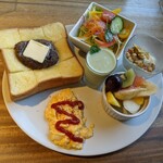 AGRI CAFE COMODO - 小倉バタートーストのセット