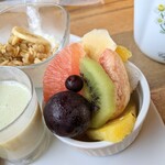 AGRI CAFE COMODO - フルーツのミニ盛り合わせ