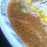 どんぶり亭 - 辛味噌ラーメン　スープ