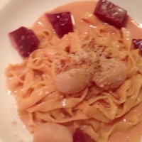 Il Cucchiaio di Angelo - ホタテとビートのパスタ