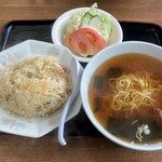 玉龍飯店 - チャーハンセット