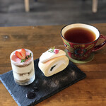 紅茶と焼菓子のCafe Shukran - 