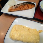 桑名大福食堂 - お父ちゃんの後出し玉子焼きと焼鮭　506円