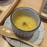 豆富料理と吟醸せいろ蒸し 八かく庵 大阪ステーションシティ店 - LINE登録で貰える「季節のすり流し」