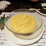 俺のフレンチ - 生ウニのエスプーマ　オマール海老とキャビアのジュレ