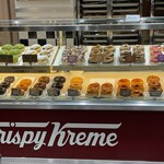 Krispy Kreme Doughnuts - ショーケース