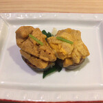 味ひろ - [小鉢 2]
      鉄皮茄子 雲丹乗せ