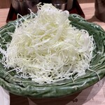 とんかつ新宿さぼてん - キャベツ