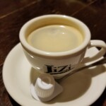 Rest Area JiZi - セットのコーヒー