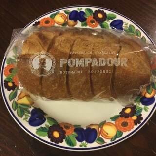 駐車場 さいか屋藤沢店内でおすすめのパンをご紹介 食べログ