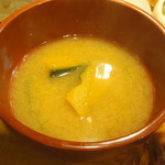 みかく - 2012.11.9）カボチャの甘みがおいしい味噌汁