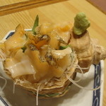 Tori Chuu - 2012.11.9）こりこりのツブ貝の刺身（７３０円）