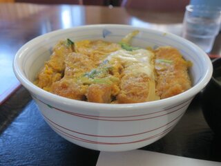 Kai Sentei Shoku Tempura To Sake Funagen - 揚げ立てのカツです