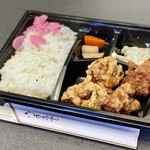 たしろ - 唐揚げ弁当・ハーフ＆ハーフ（500円）