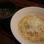 Menya Shingetsu - 激辛つけ麺・並・ご飯割りセット(980円)