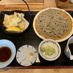 手打ちそば きた戸 - 穴子の天婦羅とお蕎麦のセット