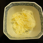 たか田八祥 - じゃがいものはりはり（たか田八祥の名物）