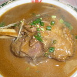 インド･パキスタン料理 ホット・スプーン - ニハリ（骨付きマトンのスパイシーなスープカレー）