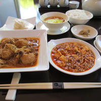 中国料理 四川 - 9月のランチセット（マーボー豆腐と春雨とイカ団子の四川香料入り辛子煮をチョイス）