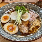 Ramen611 - 特製蛤の中華そば