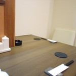 はやぶさ - 開店祝いの花を除けるともう一席