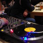 ブルックリンパーラー - 毎週火曜日は、ブルーノートプロデュースならではの豪華DJ陣で贅沢なひとときを。
