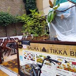 SALMA Tikka & Biryani - 　　　　　　　　　　　店前