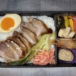 崎陽軒 - 夏のスタミナ 叉焼飯 （チャーシューハン）　１２８０円　(2021/08)