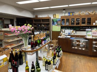 山屋商店 - 店内