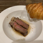 Restaurant LA VERANDA - 牛肉のステーキ鉄板焼&クロワッサン