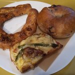 ベーカリー燈 - 6/27(日)の朝昼兼パン