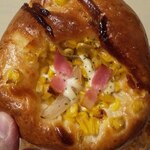 ベーカリー燈 - コーンマヨ