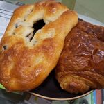 ベーカリー燈 - 8/22(日)試験日の朝パン