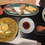 Sushi Dokoro Momidi - 蓋つき