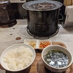 炭火焼肉定食専門店 やまと - 