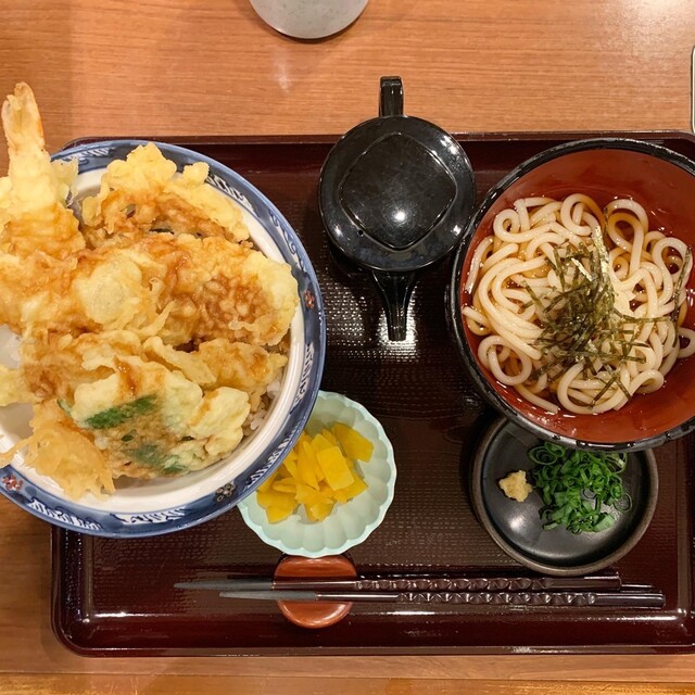 丼丼亭 ホワイティ梅田店 東梅田 天丼 天重 食べログ 丼丼亭 ホワイティ梅田店 東梅田 天丼 天重 食べログ