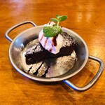 チイナ邸 窯焼きピザ＆生パスタ＆大衆イタリア料理のダイニングバー 岸和田・和泉 - 