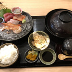 Kaisenresutoran kampachiya - お造り定食