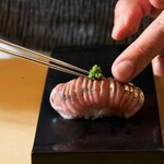 おたる政寿司 - 料理写真:生のニシンは特別空輸のおたる政寿司ならでは