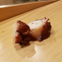 鮨 やすみつ - 