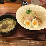 待鳥 - 魚介濃厚つけ麺　900円