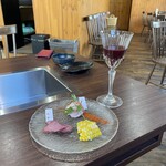 Sumiyaki Jingisukan Ishida - ウェルカムドリンクと前菜