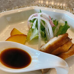 Rinka - 前菜
                        鶏醤油煮込み
